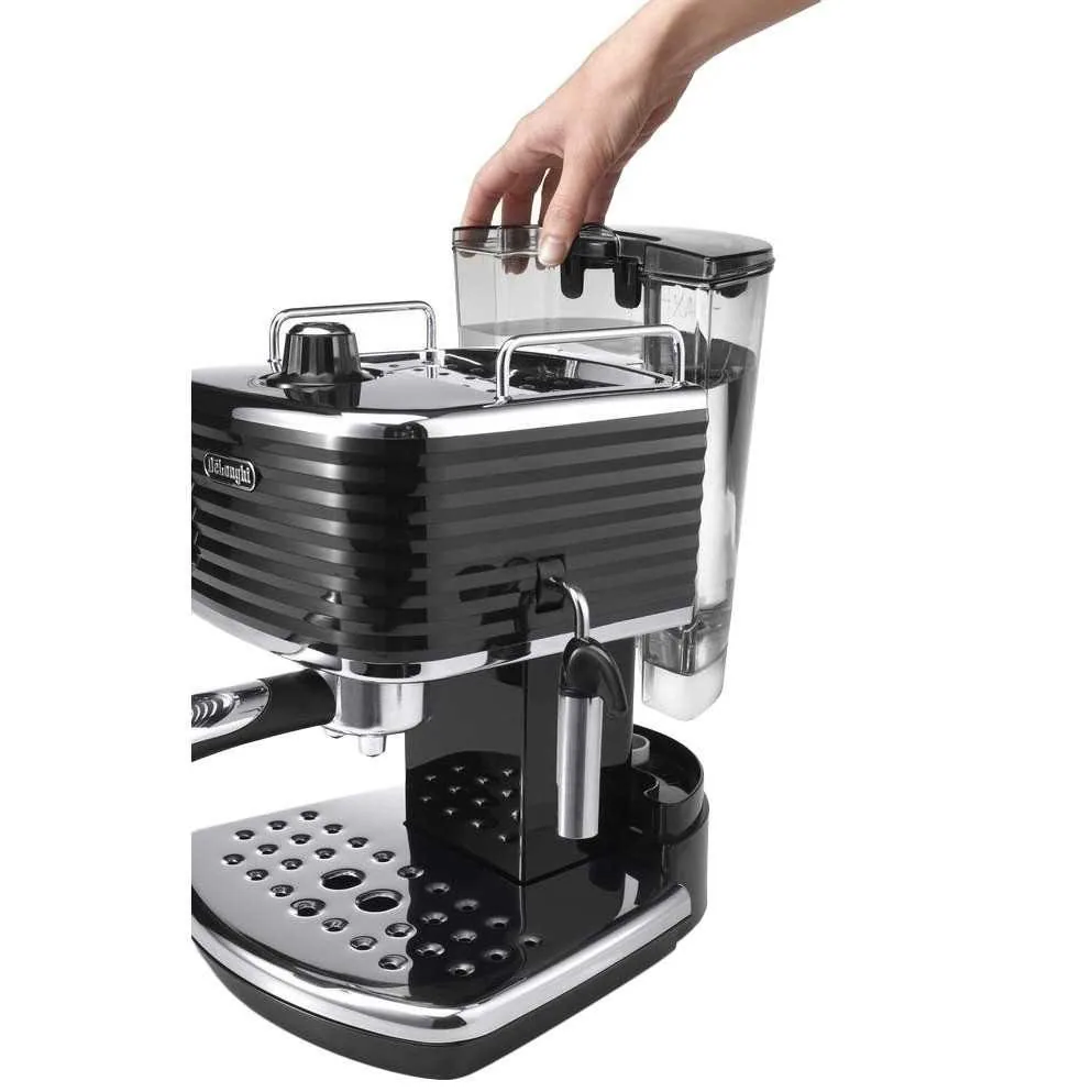 Зображення товару Кавоварка DELONGHI 1100вт.,ріжк.,15 бар,капучіно,2 порції,підігрів,автовикл.2