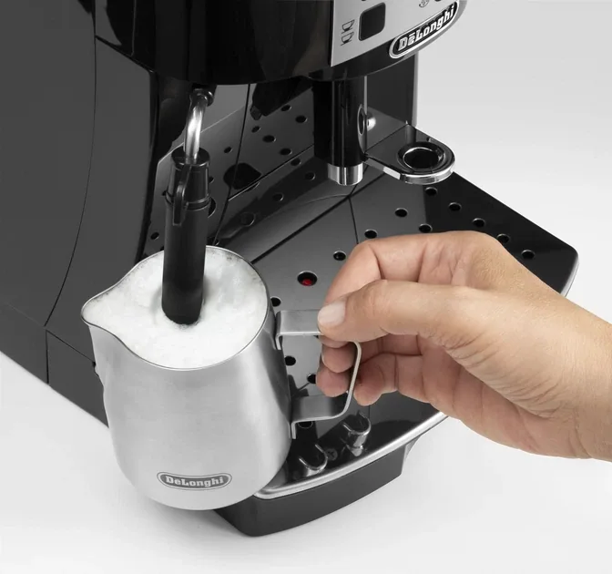 Зображення товару Кавомашина Delonghi ECAM 22.110.B6