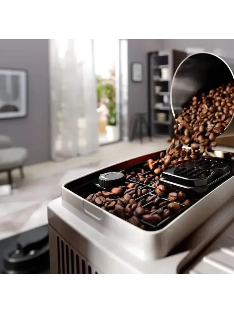 Зображення товару Кавомашина Delonghi ECAM220.50.BG3