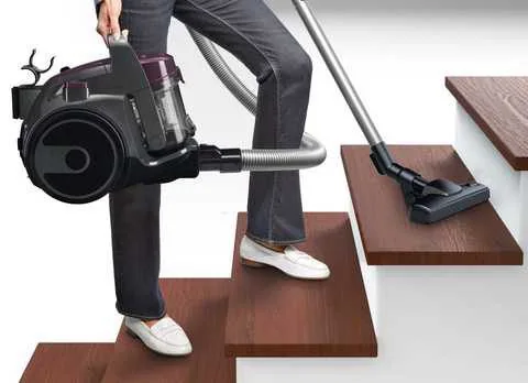 Зображення товару Пилосос з контейнером Bosch BGC05AAA12