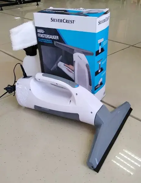 Зображення товару Пилосос для вікон SilverCrest аккумулятор 24хв.,для очищення вікон,плитки,дзеркал,душових кабін SFR 3.7 B21