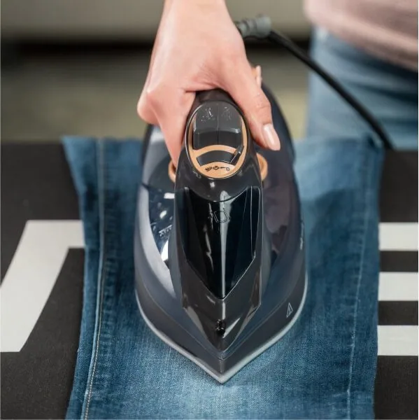 Зображення товару Праска Zelmer ZIR 1505 Ceramic1